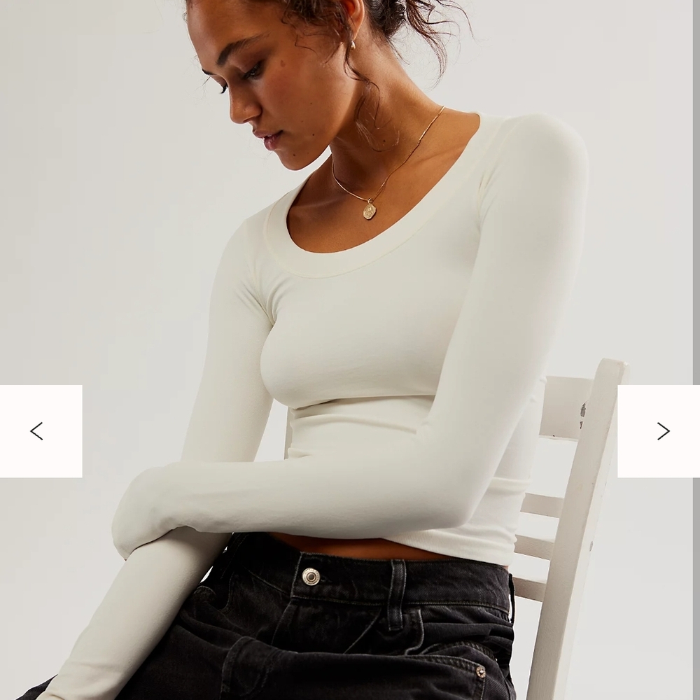 Cream Fitted  Long-sleeced TOP
